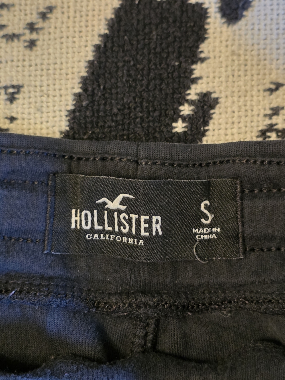 Hollister Jogger Pants – Black – Size S – Cargo Style - Picture 3 of 3